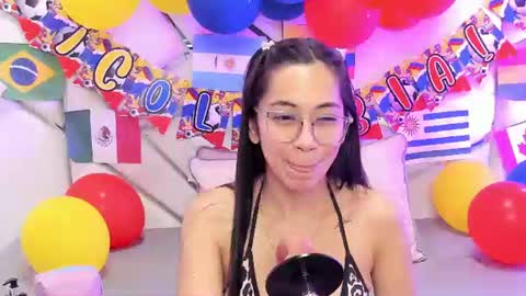 gabbieskinny online show from June 30, 11:44 am
