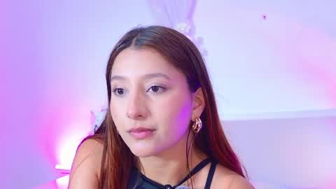 Snapshot of gabbiiecarter chatting on April 7, 2:01 am GabbieCarter online show from April 7, 2:01 am