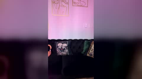 Snapshot of gabbivtate chatting on April 13, 12:05 am Gabbi Von Tate online show from April 13, 12:05 am