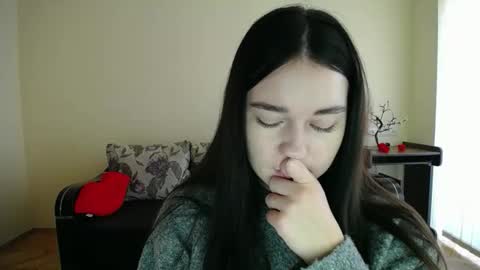 Jaklin online show from November 24, 9:31 am