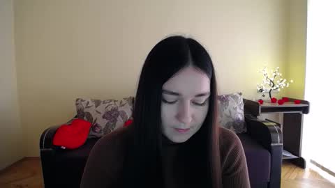 Snapshot of gabby_di chatting on April 13, 8:53 am Jaklin online show from April 13, 8:53 am