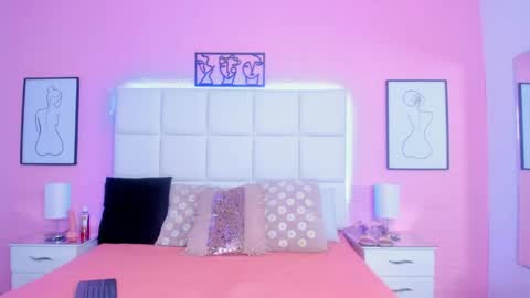gabby_scott online show from May 21, 12:12 pm