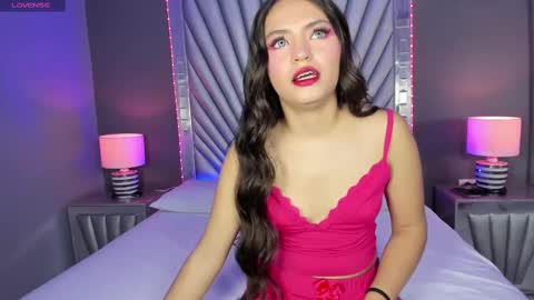 Snapshot of gabbybale chatting on October 7, 11:51 am Gabbybale online show from October 7, 11:51 am