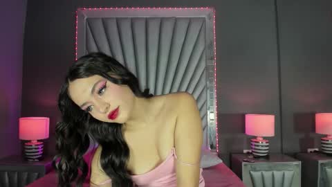 Snapshot of gabbybale chatting on October 11, 11:42 am Gabbybale online show from October 11, 11:42 am