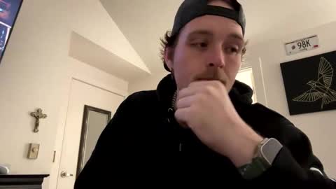 Snapshot of gabed72 chatting on February 9, 3:54 am Gabe online show from February 9, 3:54 am