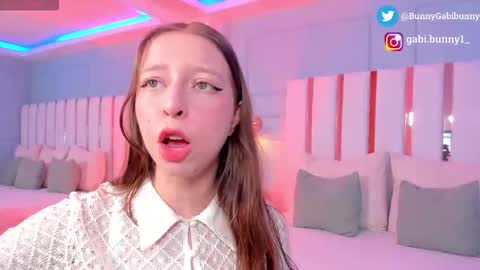 Gabi  online show from January 13, 5:18 pm