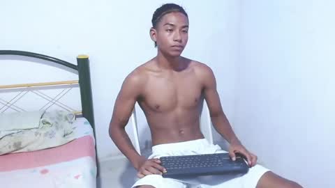 Snapshot of gabi_gol chatting on May 15, 4:47 pm gabi_gol online show from May 15, 4:47 pm