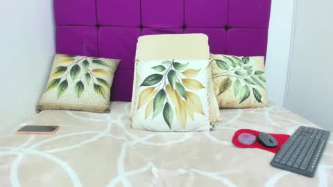 sofia online show from February 14, 10:36 pm