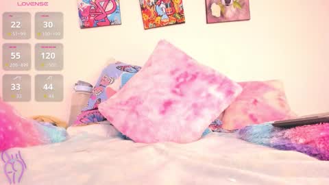 please follow my friendasya zas online show from October 23, 10:58 am