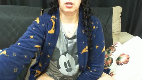 Snapshot of gabibrasil chatting on September 12, 9:37 pm gaby layla online show from September 12, 9:37 pm