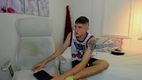 Gaby online show from December 24, 2:43 am