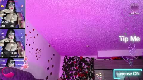 Snapshot of gabiliciouscb chatting on March 28, 11:10 am Gabi online show from March 28, 11:10 am