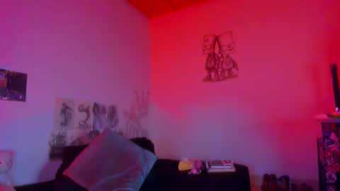 Gabriela online show from October 18, 6:19 pm