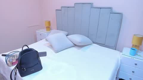   online show from September 24, 11:46 am