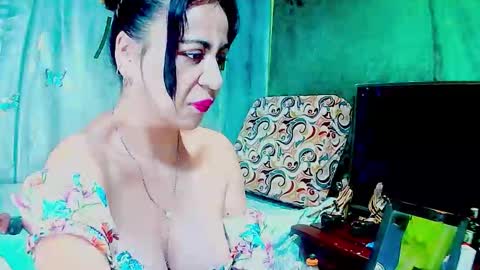 Gabriella Lopez online show from February 19, 12:56 pm