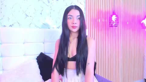 Gabriela Evans MS online show from January 13, 3:23 am