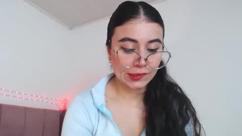 GabrielaRossa online show from March 3, 7:09 pm