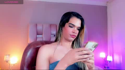 Snapshot of gabrielats23 chatting on December 14, 4:31 pm Gabriela online show from December 14, 4:31 pm
