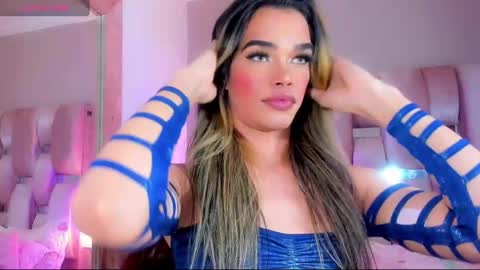 Snapshot of gabrielats23 chatting on December 15, 2:48 pm Gabriela online show from December 15, 2:48 pm