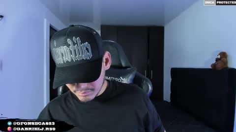 Snapshot of gabrieljr99 chatting on February 13, 4:41 am Gabe online show from February 13, 4:41 am