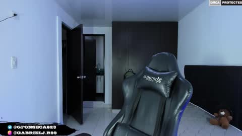 Snapshot of gabrieljr99 chatting on February 23, 3:37 am Gabe online show from February 23, 3:37 am