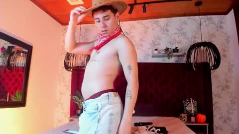 Snapshot of gabriell_ramirez_ chatting on October 30, 4:25 am gabriell_ramirez_ online show from October 30, 4:25 am