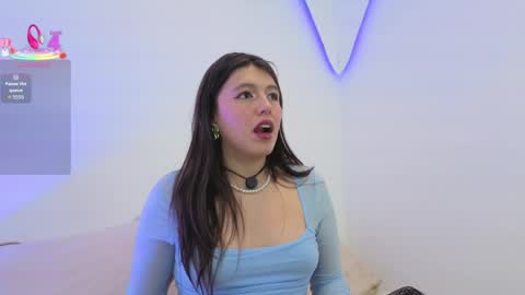Snapshot of gabriella_miss chatting on April 21, 11:51 pm gabriella online show from April 21, 11:51 pm