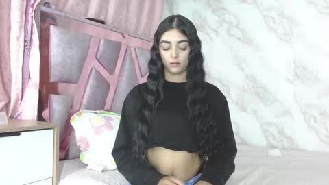 gabriella_santoss online show from January 8, 7:05 pm