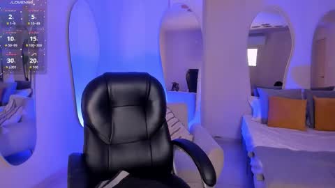 Gabriella Lee online show from November 26, 3:07 am