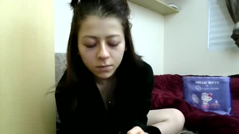 gabriellamanhaes online show from June 18, 9:25 am
