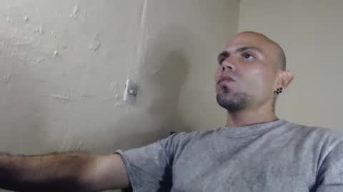 Gabriel online show from March 12, 2:07 am