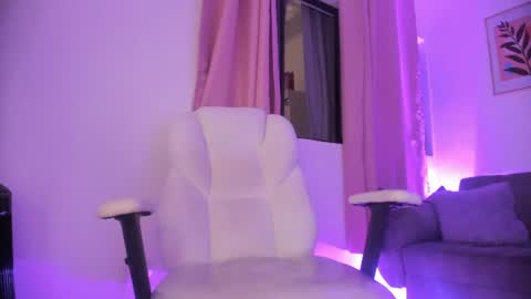 gaby online show from July 1, 1:13 pm