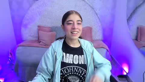 Gaby online show from May 6, 7:19 pm