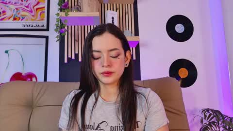 Snapshot of gaby_mason chatting on September 29, 12:43 pm Gaby online show from September 29, 12:43 pm