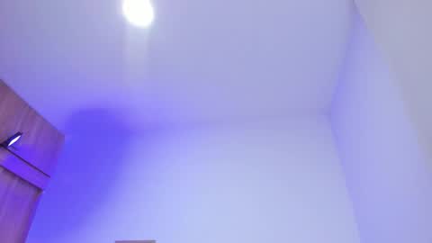 Snapshot of gaby_olsen chatting on January 8, 1:00 am Gabriela online show from January 8, 1:00 am