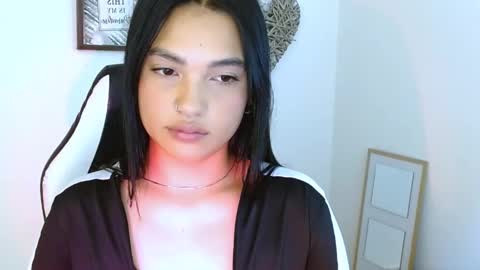 My name is Gabriela.. nice to meet you thumbs up please its very important to me online show from September 13, 12:32 am
