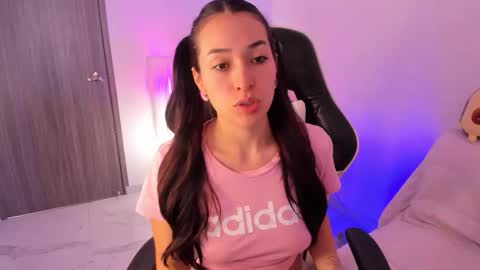 Gabriela online show from September 26, 4:33 pm