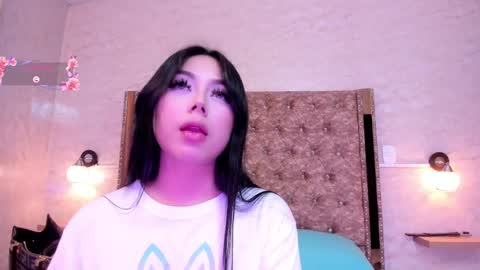 Snapshot of gabydesire chatting on March 2, 1:04 am GABY DESIRE online show from March 2, 1:04 am