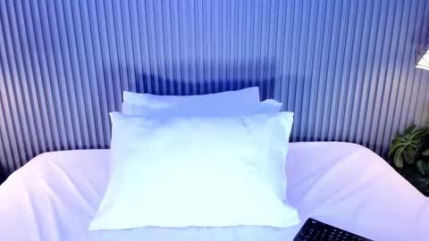 GabyFosterr  online show from October 2, 11:01 pm