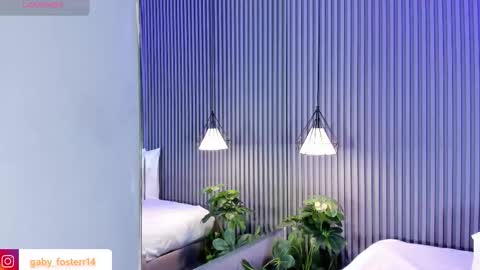 GabyFosterr  online show from November 4, 11:37 pm