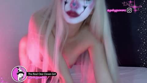 gabygumms online show from February 24, 9:13 pm