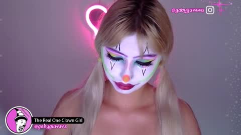 gabygumms online show from March 15, 5:02 am