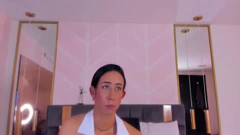 Gaby online show from November 7, 8:09 pm