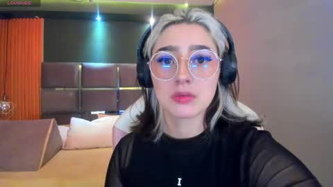 gabyrose9 online show from May 6, 4:08 am