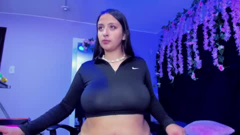 gabby cooper online show from May 7, 3:01 am