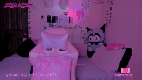 gabyye capprins online show from January 12, 12:05 am