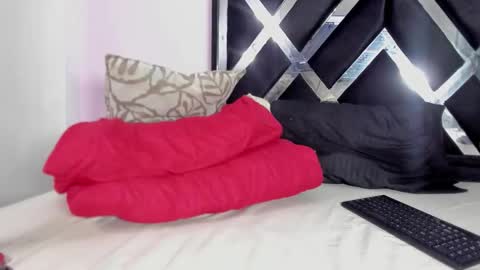 Snapshot of gabyyjones chatting on February 23, 3:09 pm gabyyjones online show from February 23, 3:09 pm