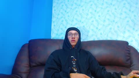 Snapshot of gadiel_sex chatting on February 14, 11:53 am gadiel_sex online show from February 14, 11:53 am