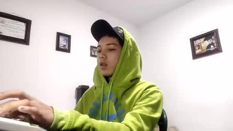 gadiel_sex online show from October 13, 12:05 pm