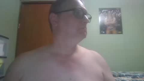 Snapshot of gadude45 chatting on February 4, 3:11 am gadude45 online show from February 4, 3:11 am